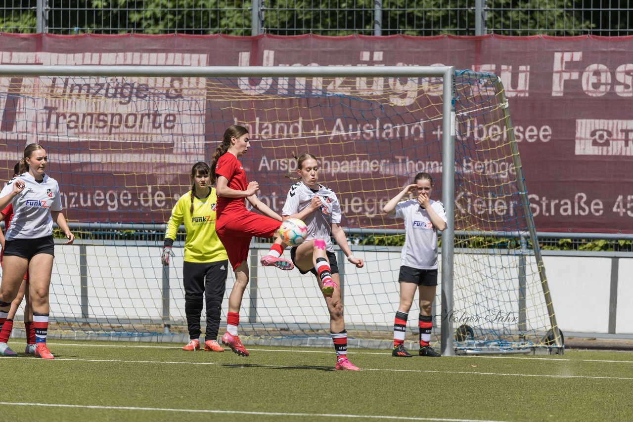 Bild 285 - wCJ Ballfreunde Pokal Finale  Altona 93 - Eimsbuetteler TV : Ergebnis: 0:2